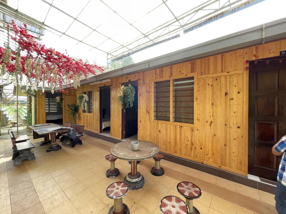 Aiza Homestay Opposite Abang Strawberry Taman Sedia Tanah Rata Eksteriør bilde