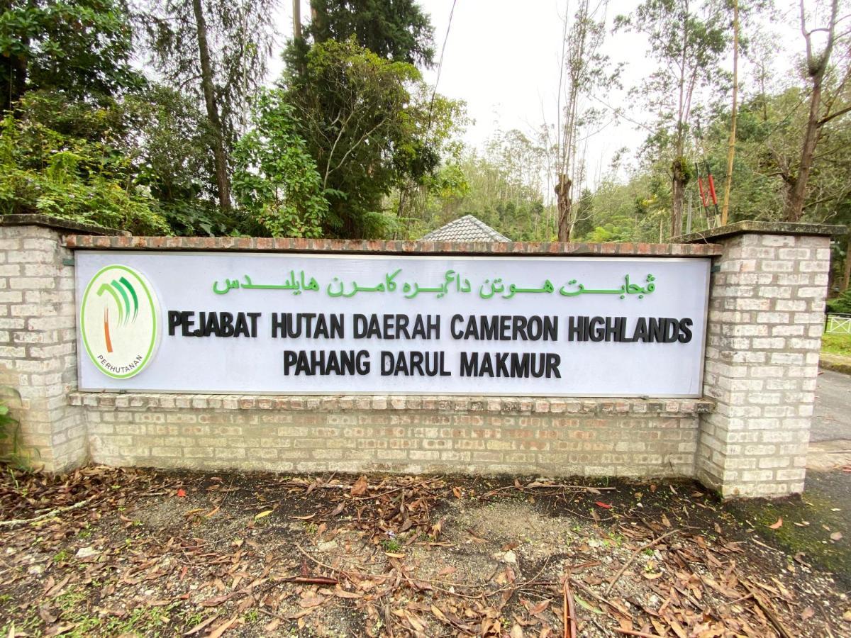 Aiza Homestay Opposite Abang Strawberry Taman Sedia Tanah Rata Eksteriør bilde
